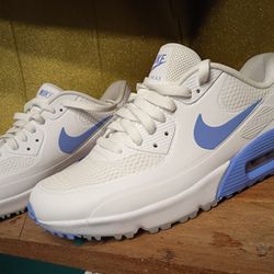 Size 10 Woman's Size 8 Men's 