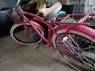 burgundy Huffy Nel Lusso 26-inch Men's Cruiser Bike