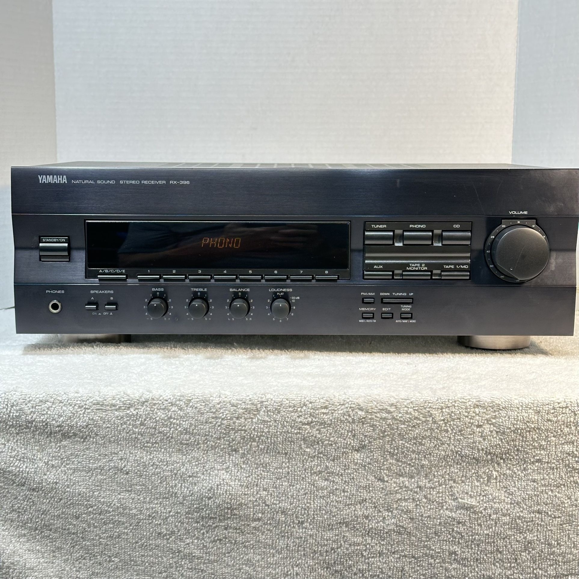 Yamaha Natural Sound Stereo Receiver AM/FM Stereo-TESTED-Very Good Condition-Great Yamaha Sound-with no issues-Demonstration Available