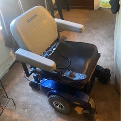 Hover round Motor wheelchair 