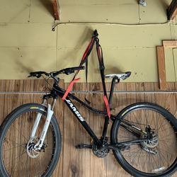 Jamis Men’s road Bike