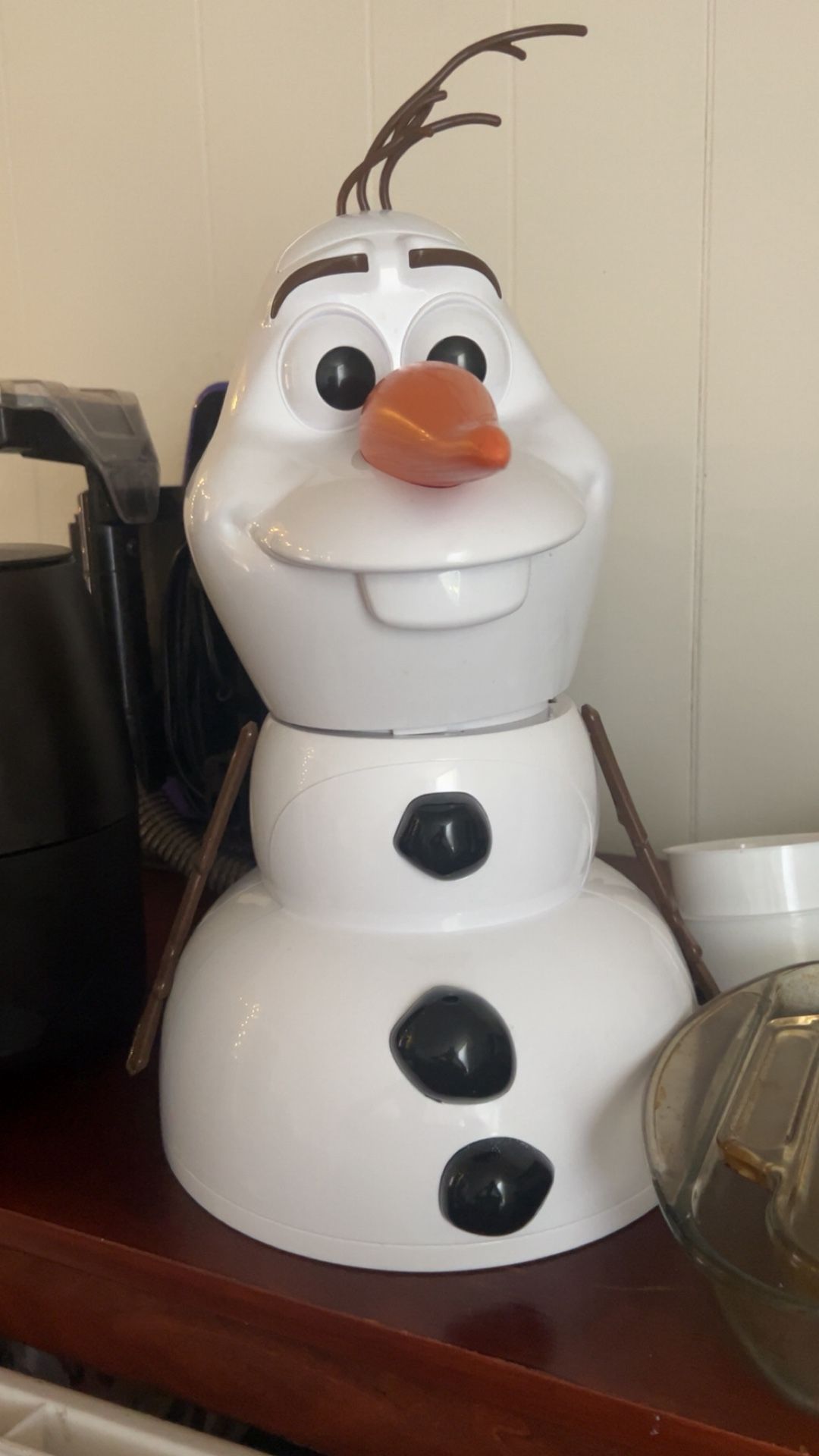 Olaf Snow Cone Maker