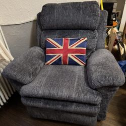Coziest Ever Bob's Recliner
