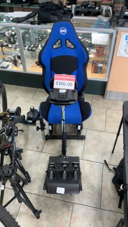 Gaming racing chair Logitech