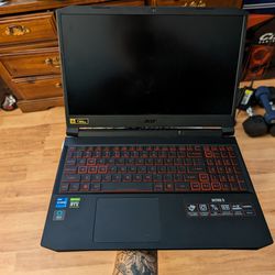 Acer Nitro 5 AN515-57-79TD Gaming Laptop
