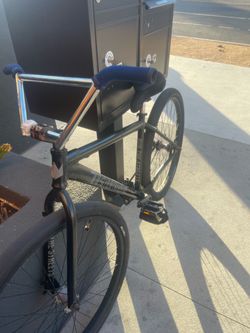 Throne 29inch