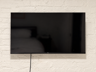 TCL 40" Smart TV — Model 40S350G