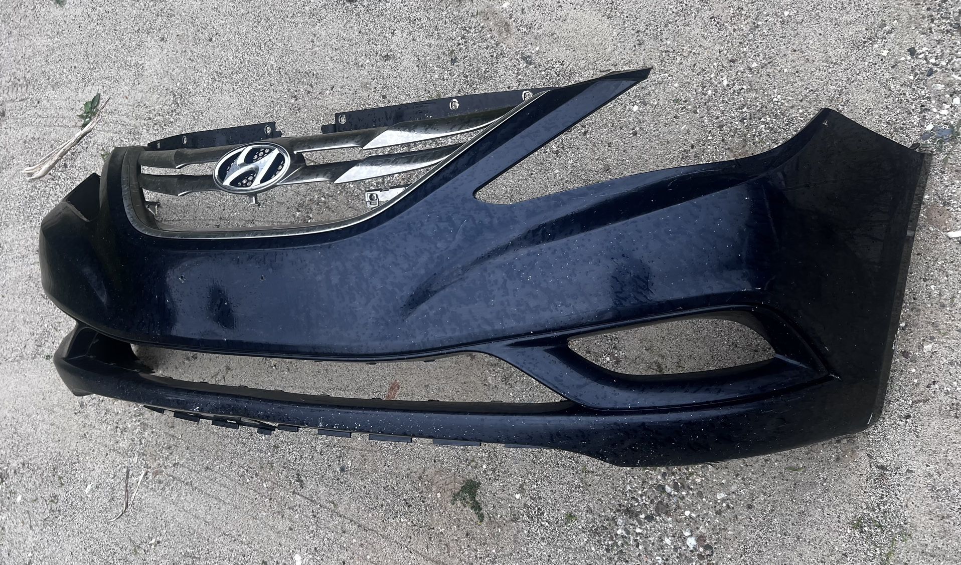 2011 2012 2013 HYUNDAI SONATA FRONT BUMPER COVER ORIGINAL DARK BLUE