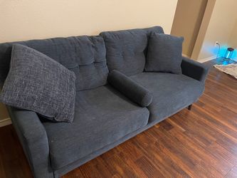 Sofa / Couch – Great Condition