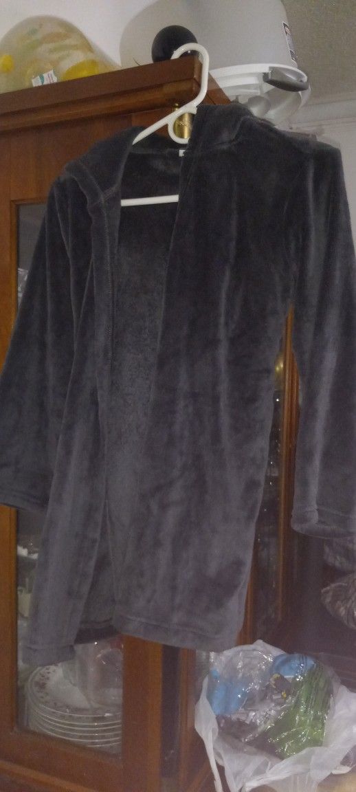 Oldnavy Kids Robe Size 10/12