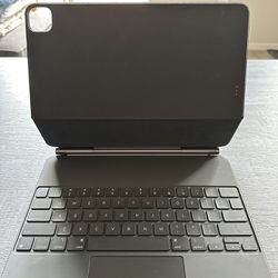 Apple iPad Magic Keyboard 