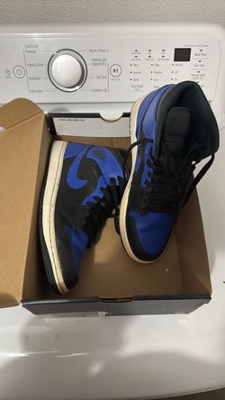 Air Jordan 1 MID