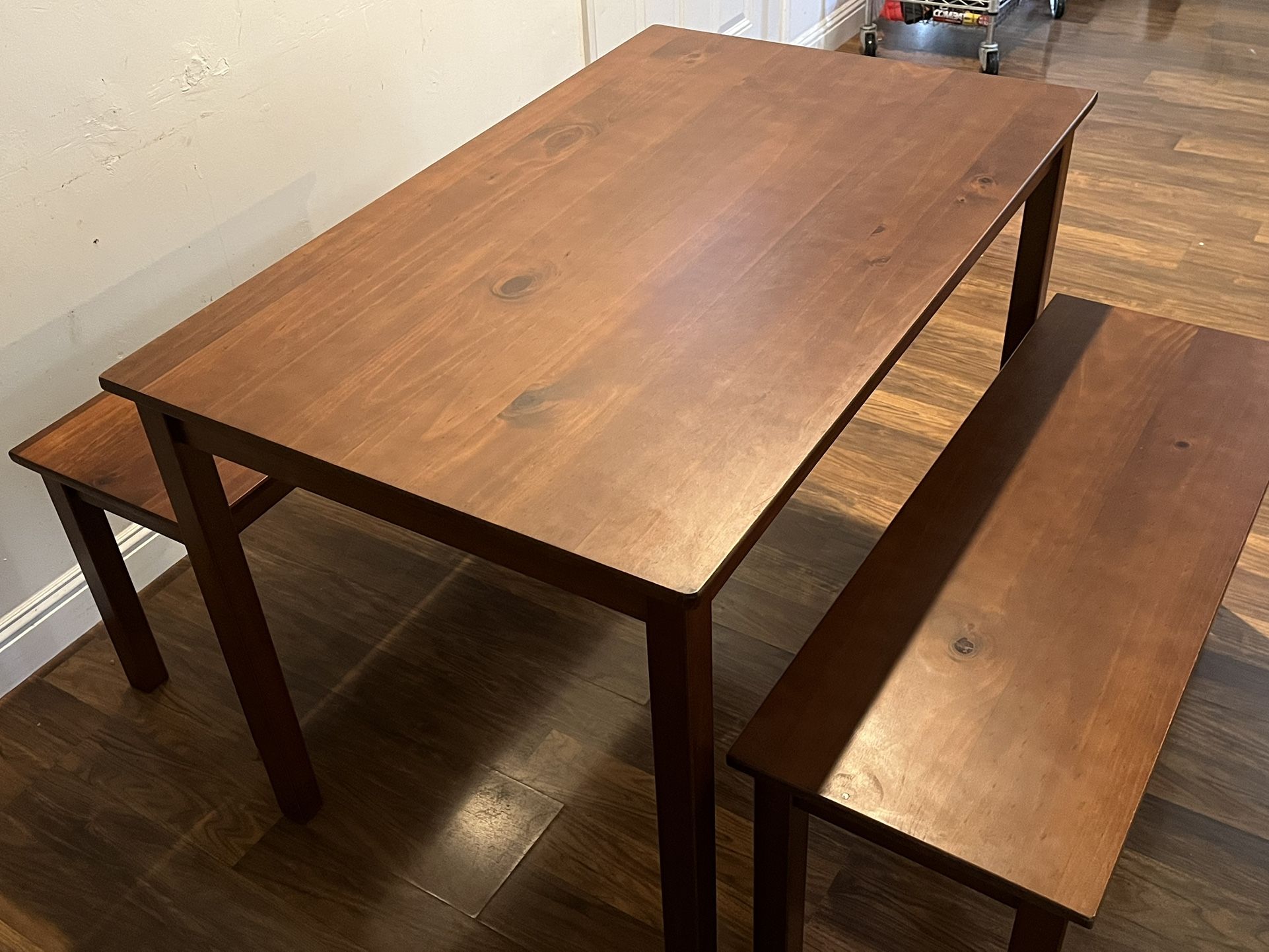 Zinus 45 Inch Juliet Wood Dining Table Set