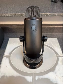 Blue Yeti X Professional Condensor Microphone