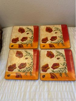 Set of 4 Pier 1 Imports “Poppies” Square Dinner Plates - Discontinued/Excellent Condition