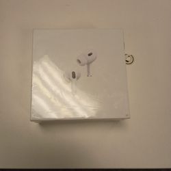 Brand New Pair Of Air Pods (Legit No Nock Offs)