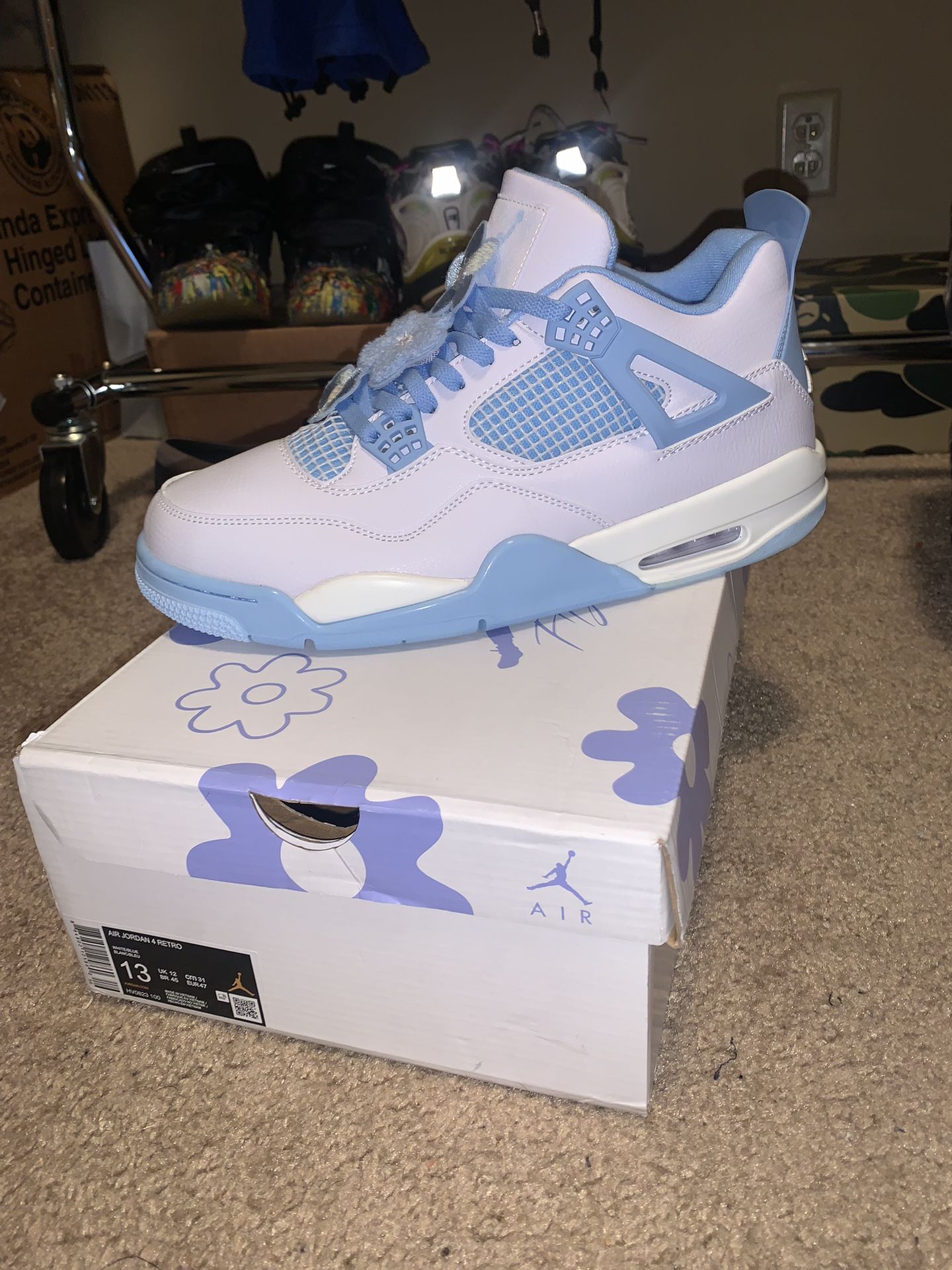 Air Jordan 4 Retro