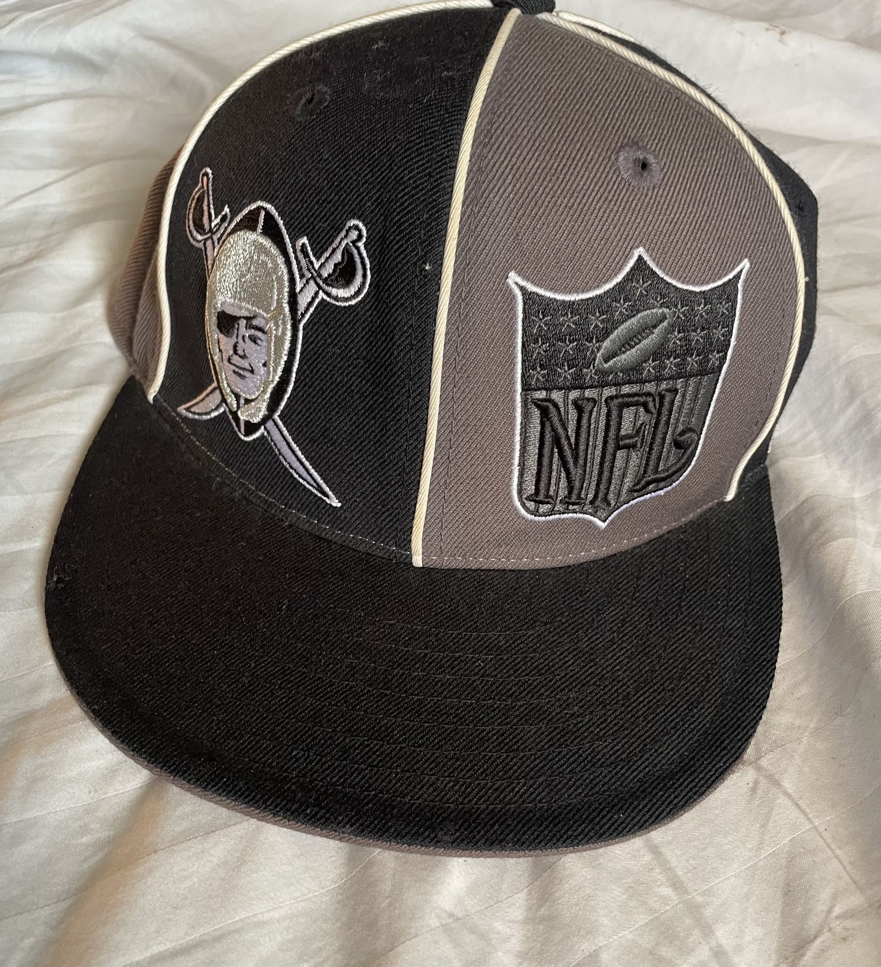 Vintage Classic Raiders Reebok Fitted Hat Authentic Team Gray