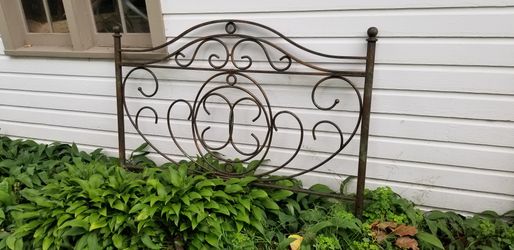 Wrought iron bedframe headboard