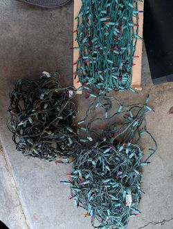 Christmas Tree Lights -color