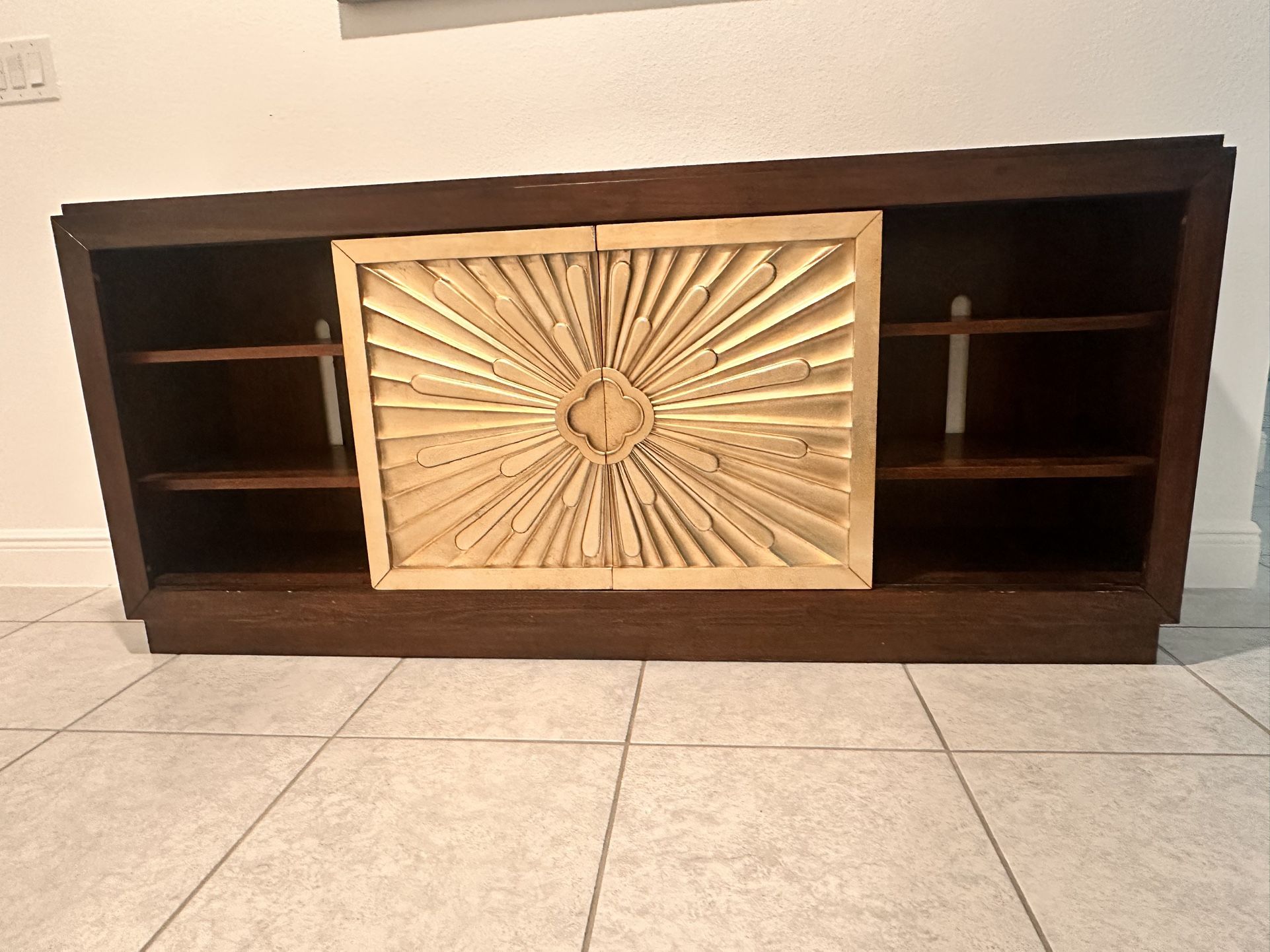Cabinet For Sale 5.00