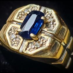 10K Sapphire Ring w/ Diamonds 