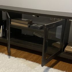 Rustic Tv Stand 4 Doors Like New