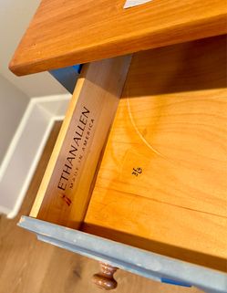 Ethan Allen Made in America Wood 4-Drawer Chest / Nightstand – $95