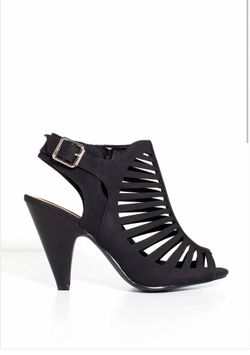 Size 10 Shakey's Caged Cone Heel