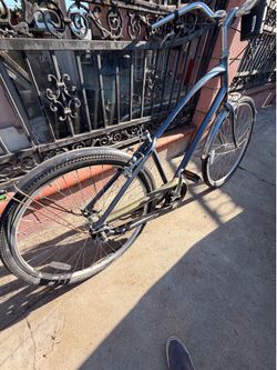 GT cruiser bicycle 3 speed