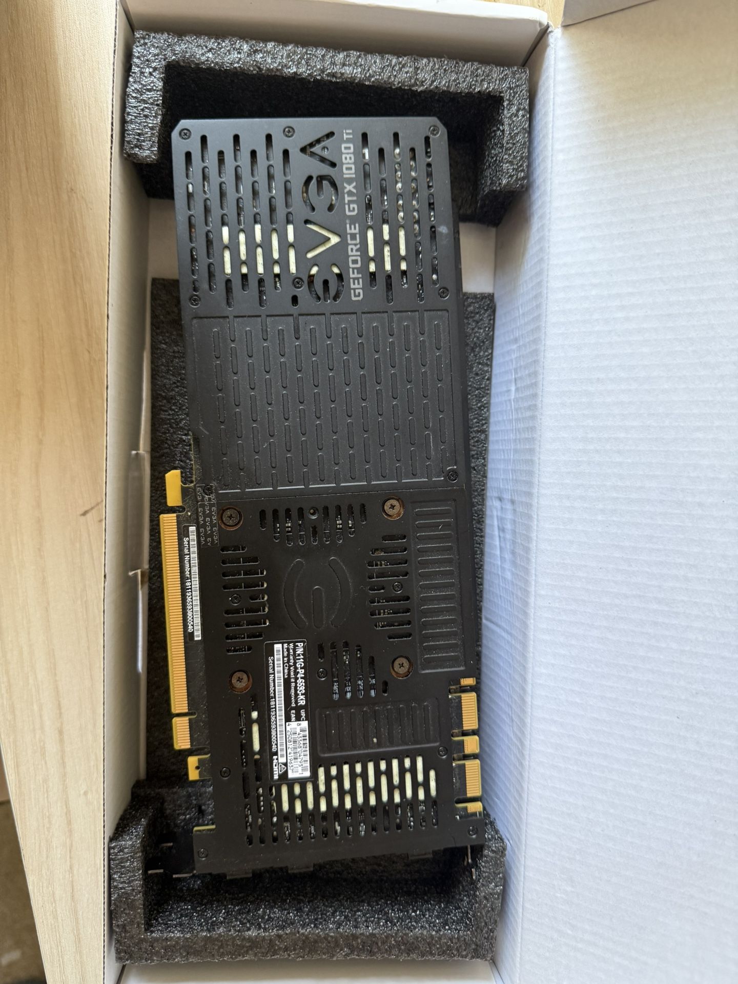 Rtx 1080ti Sc2 Edition + 32gb Corsair Vengeance Ram