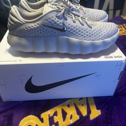 Nike Mind 002