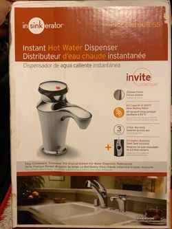 InSinkErator Invite Contour H-Contour-SS instant hot-water dispenser, with the 2/3-gallon stainless-steel tank.
