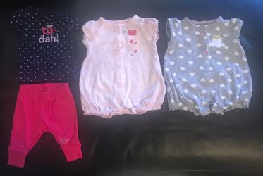 Newborn baby clothes