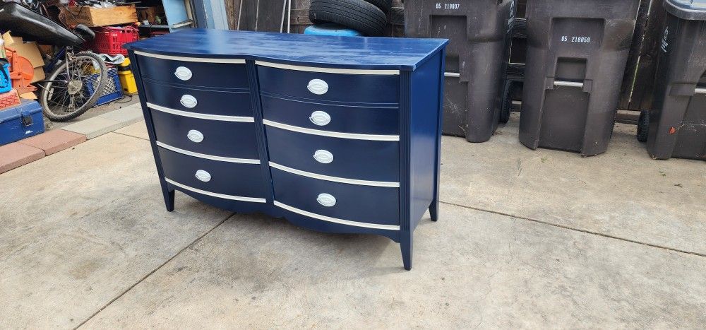 Vintage 1960s Dresser Navy Blue N White