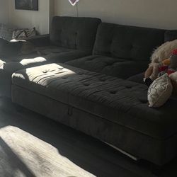 Sectional Couch – Excellent Condition (Must Sell Today)