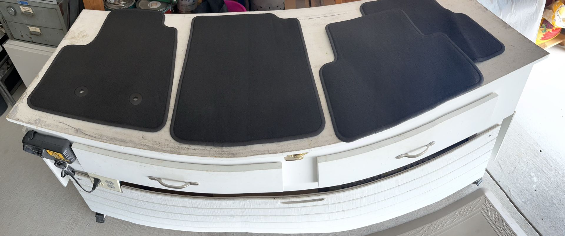 FLOOR MATTS-GMC Canyon
