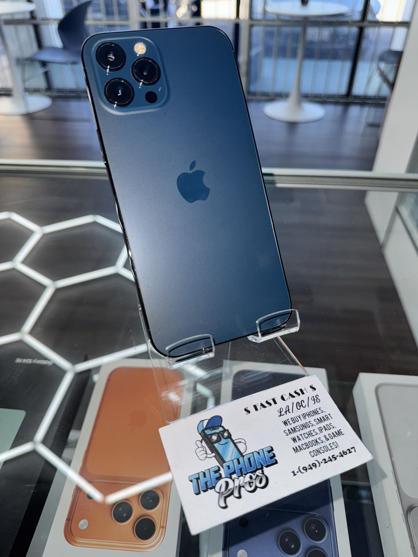 π APPLE IPHONE 12 PRO π