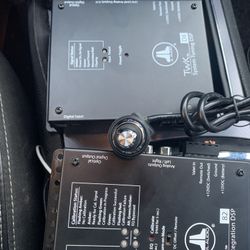 Jl Audio  Twk D8  And Fix 82  with bass control Jl Audio 