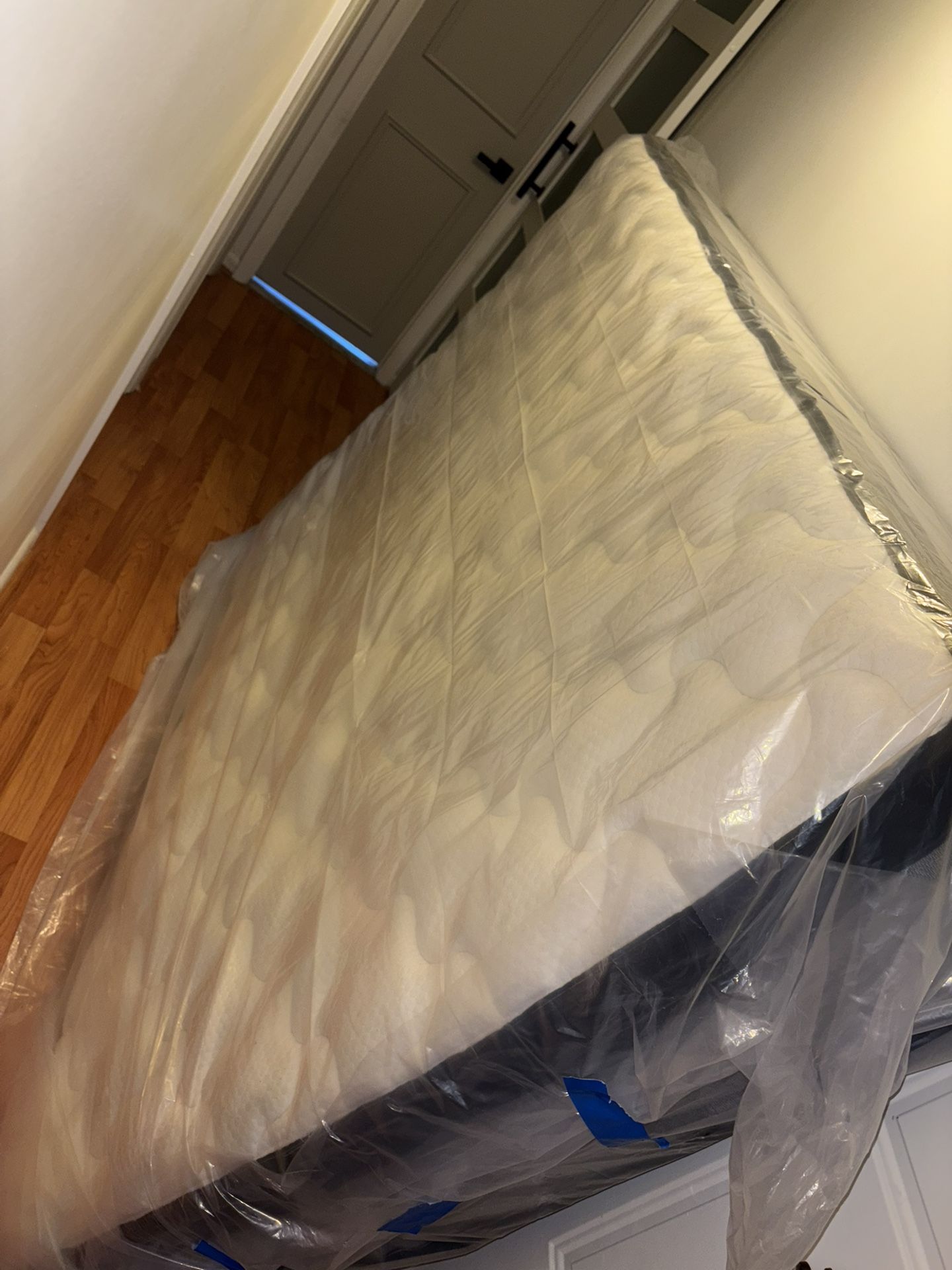 12” Queen Size Mattress