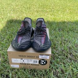 Yeezy 350 V2 Yecheil “Non Reflective”