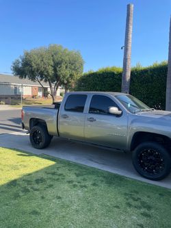 2007 Silverado LTZ RWD clean tittle