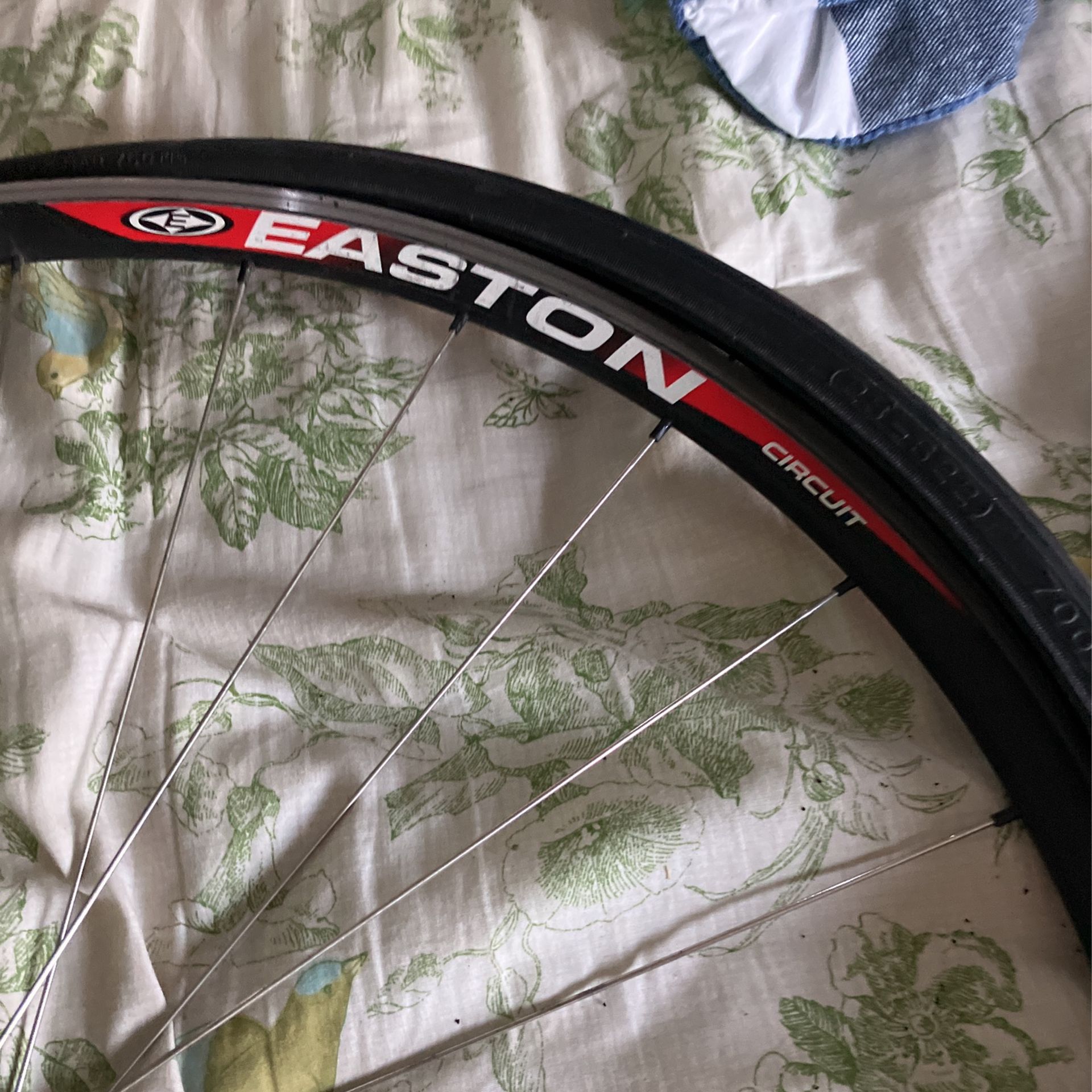 Easton Circuit Rim With KENDA CONCEPT TIRE