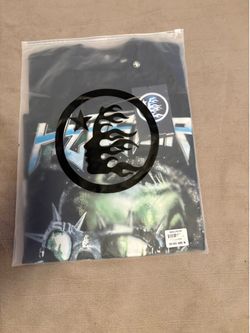 Size medium hellstar t-shirt