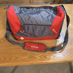 Columbia Baby Diaper Bag w/ Bottle & Wipe Holder, Pad & Blanket