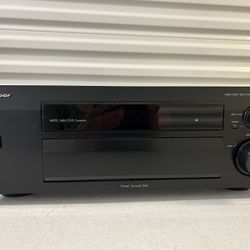 Pioneer VSX-D711 5.1-channel audio video multi channel receiver