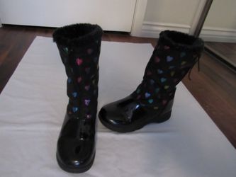 Girls Youth 2 Heart Snow Boots, Totes