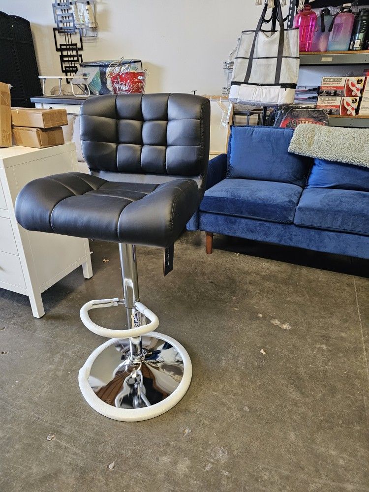 Tommy Hilfiger Bar Chair