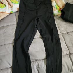 2 Lululemon 1 Gymshark