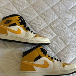 Air Jordan 1 High , Size 11 Men